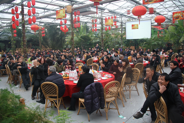 辭舊迎新，2012新春感恩會(huì)暨全體員工聯(lián)歡會(huì)歡樂(lè)上演！
