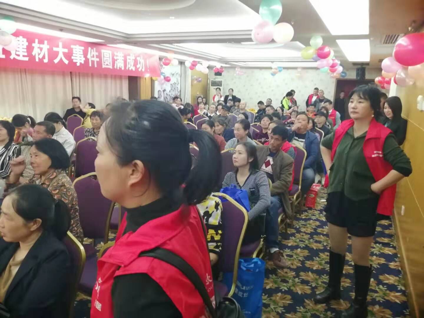 攸縣建材大事件完滿落幕，法瑞集成灶燃爆全場！